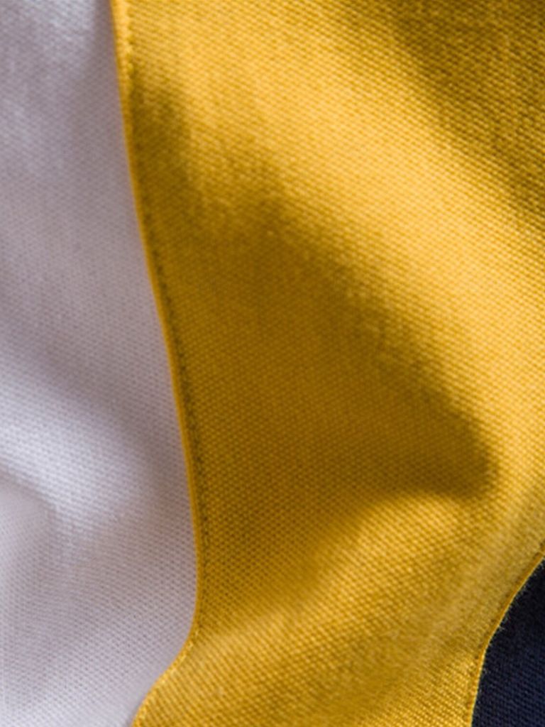 Royal Crest Pikétröja – Exklusiva Pikétröjor för den Stilmedvetne