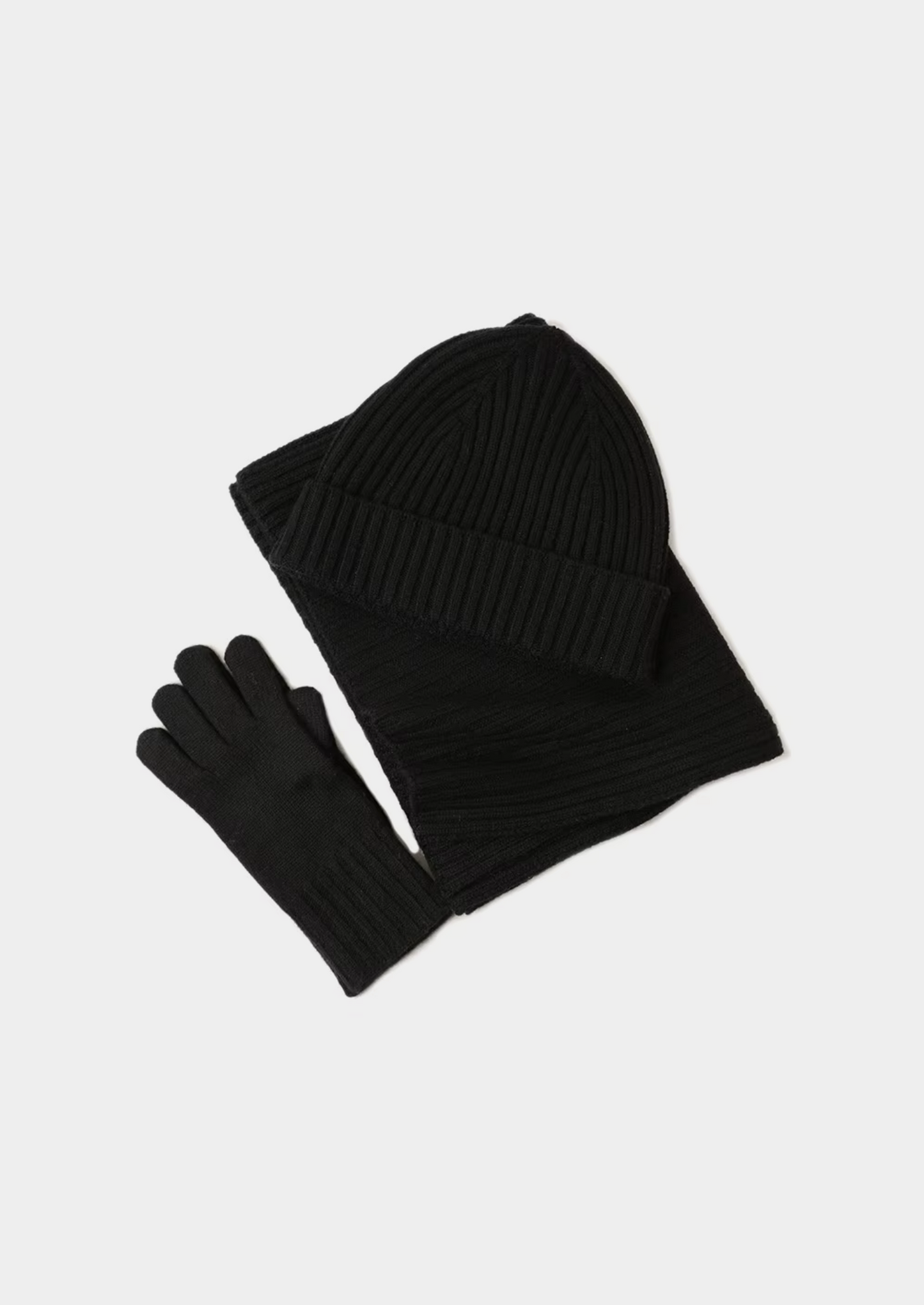 100% Cashmere Winter Essentials Set – Gloves, Hat & Scarf