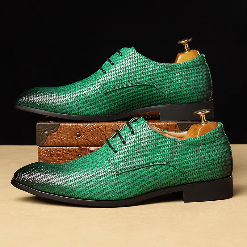 Herrskor i oxfordmodell med präglad yta – spetsig tå, brittisk stil, formella skor