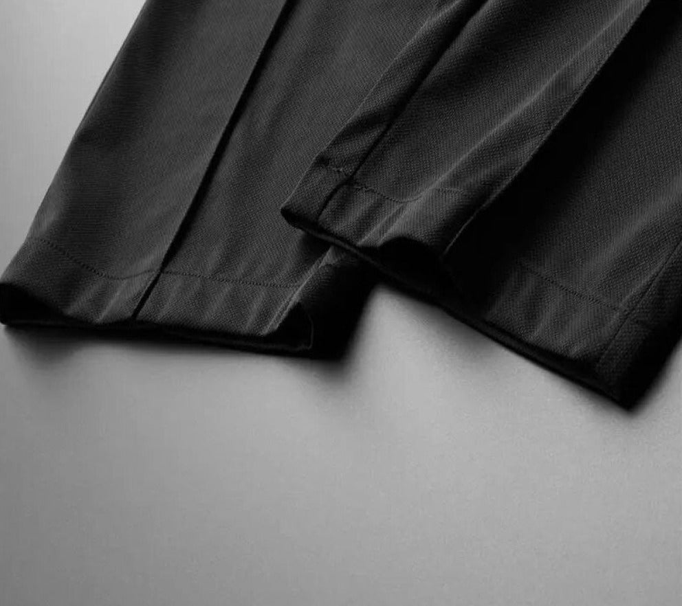 Herrars lyxiga tvådelade pikétröja och byxor set – stilfullt, bekvämt och mångsidigt